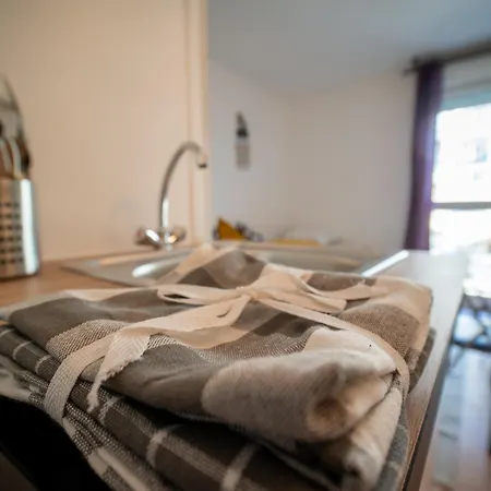 Appartement Tout Equipe Blancarde Timone Marseille Exterior photo